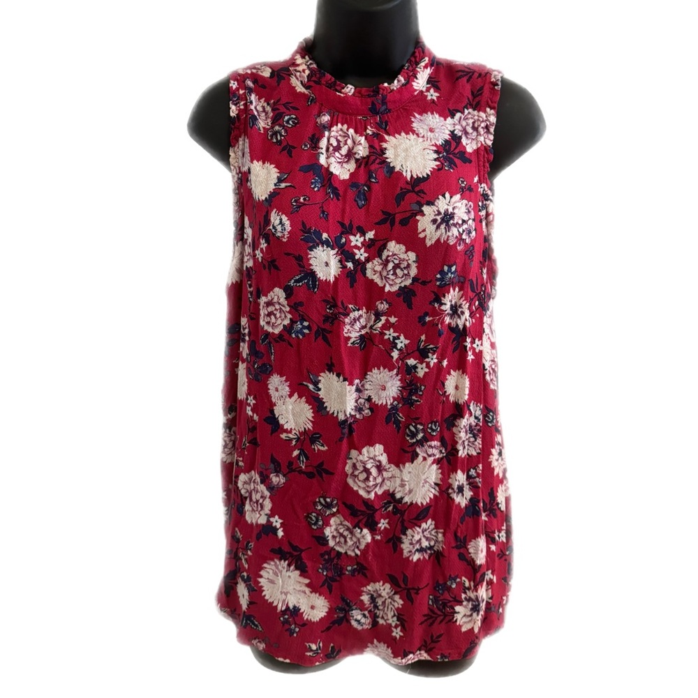 Torrid Size 0 Sleeveless Ruffle Neck Top